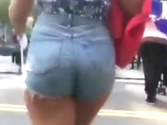 Unsuspected Butt Models Street Candid Ass Compilation (No Idea Productions)
