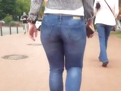 Russian girl tight booty ass