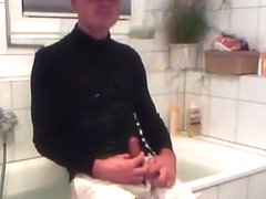 Another Time peeing and cumming in darksome and white